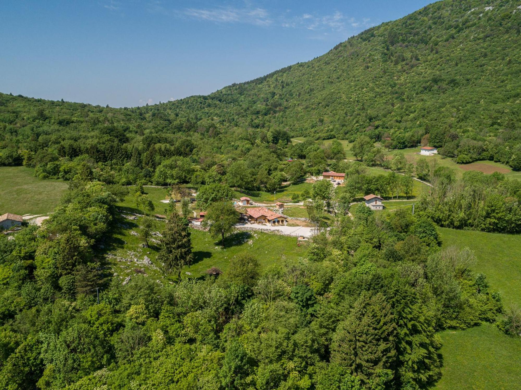 Agriturismo Fattoria Carolina - Friuli Venezia Giulia - Val D'Arzino Vito d'Asio Ngoại thất bức ảnh